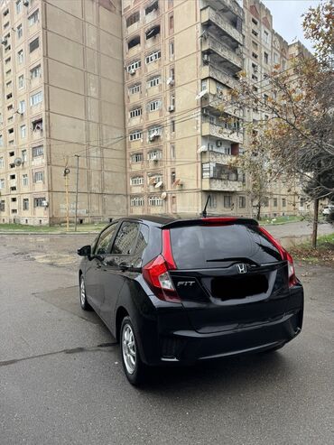 Honda: Honda Fit (Jazz) – şəhər üçün ideal, qənaətcil hetçbek. Texniki və — 9