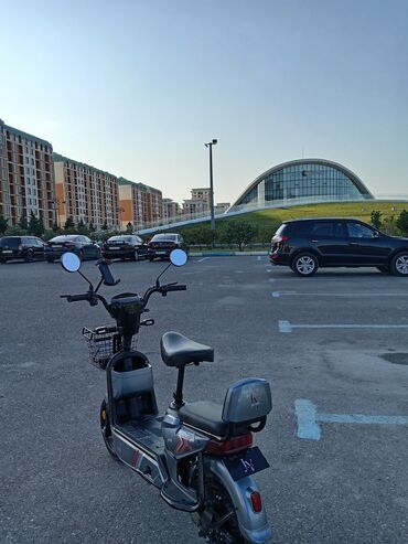 kaybolan yıllar 50: Yeni Elektrik samokat > 12", ≤ 250 Vt, 36 - 45 km/s