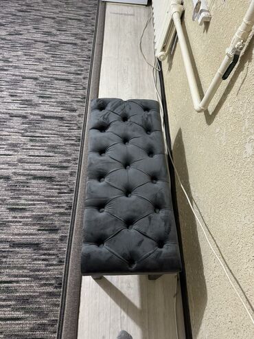 Угловые диваны: Банкетка 

На заказ 

ткань МИКРОВЕЛЮР — 2