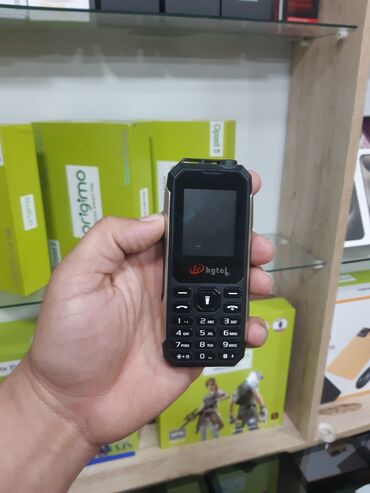 2 nomre işlenmiş tam problemsiz telefondu ideal veziyyetdedi kamerasi