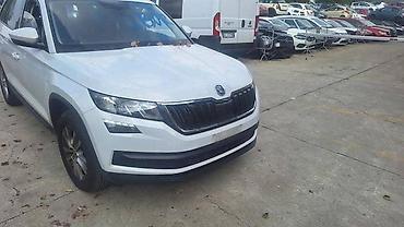 prodaja auto: KODIAQ PRDNJE KRILO ZA ŠKODA KODIAQ OD 2017. DO 2023. GOD — 2