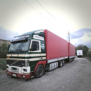 домик на колёсах: Тягач, Volvo, 2001 г.