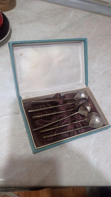 Kolleksiya üçün dekorativ çay/qəhvə qaşıqları dəsti - Miqdarı: 6 ədəd