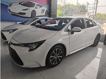 levin: Toyota Levin: 2023 г., 1.8 л, Автомат, Гибрид, Седан — 1