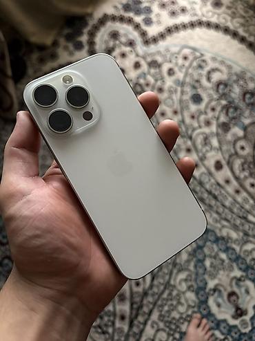 Техника жана электроника: IPhone 15 Pro, Колдонулган, 256 ГБ, Natural Titanium, Коргоочу айнек, 80 % — 1
