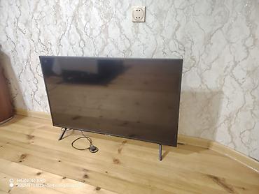 televizo: LED televizor, təxminən 40–43 düym ekran ölçüsü - Nazik çərçivə, iki — 1