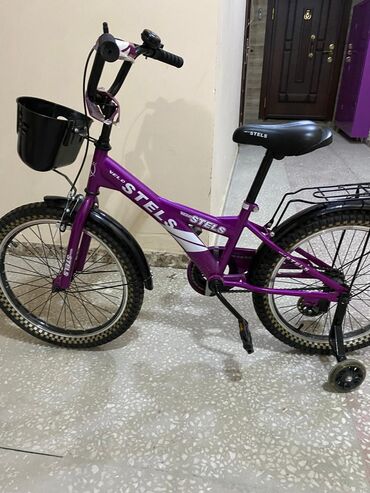 uşaq ucun manej: İşlənmiş İki təkərli Uşaq velosipedi Stels, 20", Ünvandan götürmə