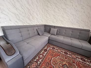 sofa: Угловой диван, C подушками — 1