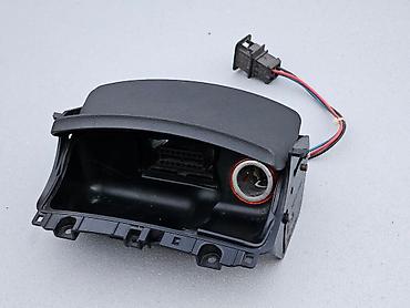 Другие детали салона: Пепельница / прикуриватель / разъём ODB2 для Volkswagen Polo 3, кузов — 2