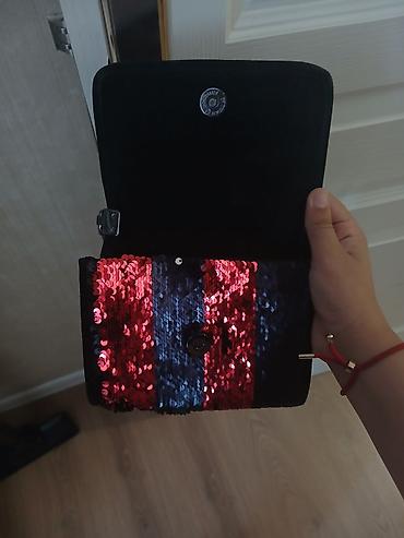 Çantalar: Qırmızı-qara parıltılı (payetli) mini çanta - Forma: kiçik ölçülü — 3