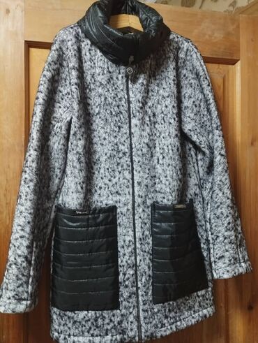 пальто xxl: Стильная куртка - пиджак,классно сидит по фигуре, лёгкая теплая на