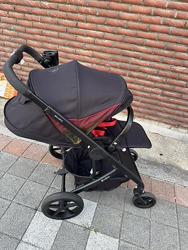 Коляски: Cybex Balios S Ferrari лимитированная версия Коляска куплено в США в — 2