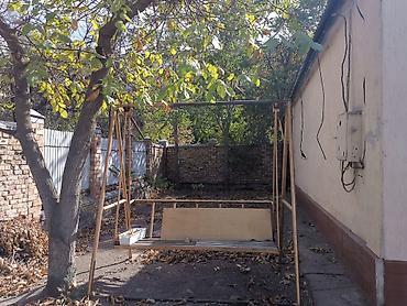 Продажа коттеджей и домов: Продается Дом в Кара-балте. Участок 7 соток. Квадратный — 13
