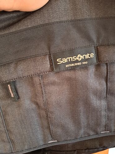 Futrole i torbe za laptopove: Samsonite torba za lap top komotna sa pregradama, crna kao nova. Malo — 6