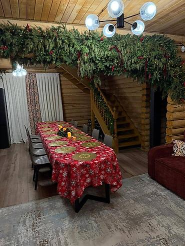 Посуточная аренда домов: Уютный деревянный дом для отдыха с большим общим пространством и — 10