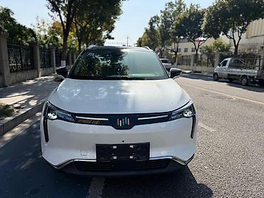 Weltmeister: Weltmeister W6, 2022 г., 1000 км, В наличии — 16