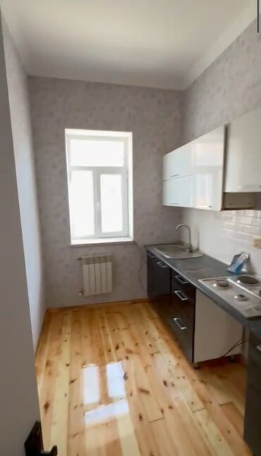 Həyət evləri və villaların satışı: Binəqədi qəs. 3 otaqlı, 85 kv. m, Yeni təmirli — 18