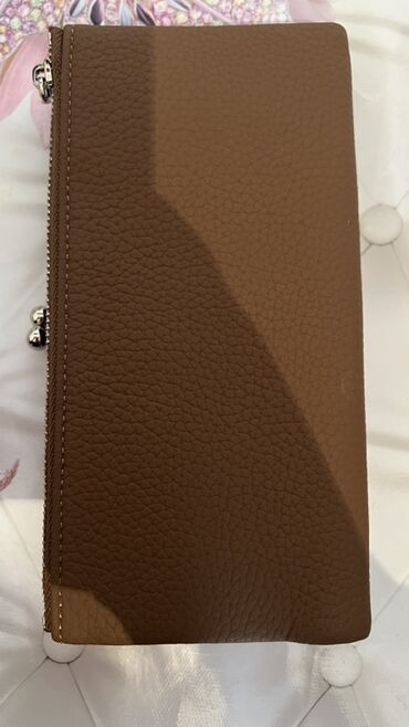 Кошельки: Кожаные женские кошельки. Особенности: - Компактный формат с клапаном — 5