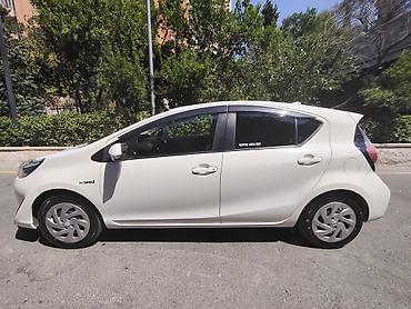 forut satsi: Toyota Aqua: 1.5 l | 2019 il Hetçbek — 2