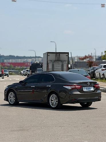 camry 2020: Toyota Camry: 2020 г., 2.5 л, Вариатор, Гибрид, Седан — 4