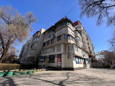 к акиева: 3 комнаты, 73 м², Индивидуалка, 4 этаж, Косметический ремонт