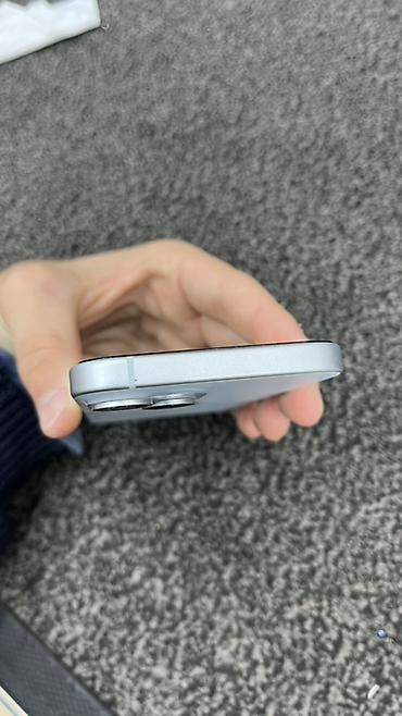 ipod touch 8: IPhone 15, 128 GB, Pacific Blue, Face ID — 4
