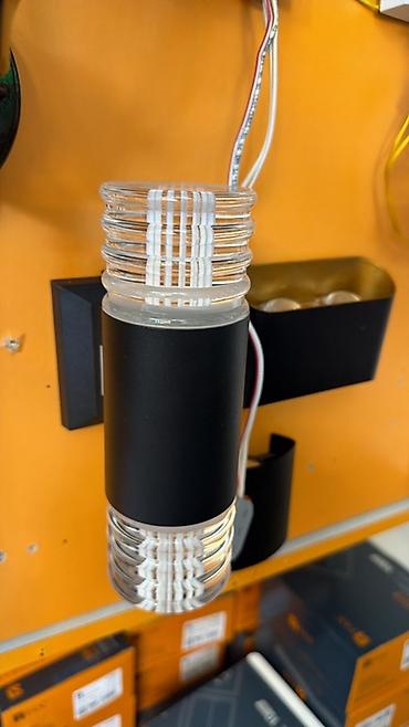 smart light: Уличный/интерьерный настенный светильник (бра) с двунаправленным — 1