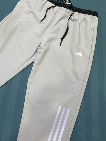 Другая мужская одежда: Шорты NIKE - 1450 сом Штаны ANTA - 1999сом Штаны Adidas - 1999сом