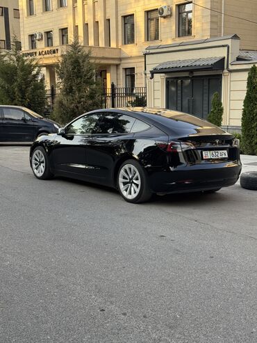 Tesla: Tesla Model 3: 2022 г., Автомат, Электромобиль, Седан at lalafo.kg — 6 Tesla: Tesla Model 3: 2022 г., Автомат, Электромобиль, Седан — 6