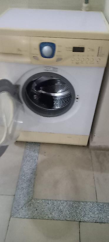 hamam kranti: LG ön yükləməli paltaryuyan maşın - Tutum: 5 kq (paneldə qeyd olunub) — 2
