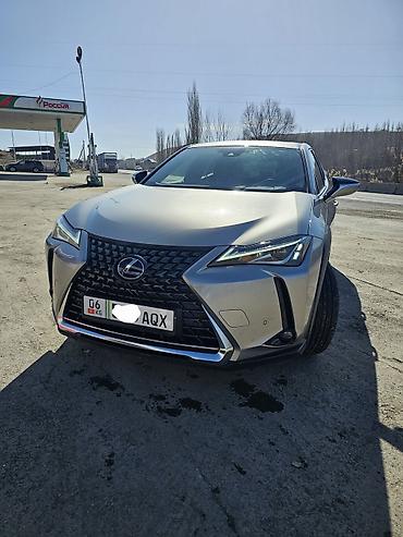 Lexus: Lexus UX: 2022 г., 2.5 л, Вариатор, Электромобиль, Хэтчбэк — 1