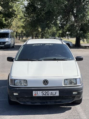 жигули 04 универсал: Volkswagen Passat: 1991 г., 1.8 л, Механика, Бензин, Универсал