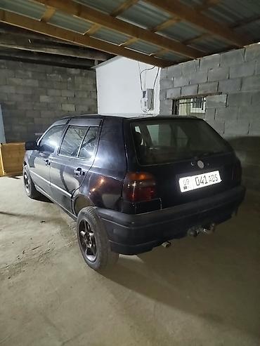 Volkswagen: Volkswagen Golf: 1992 г., 1.8 л, Механика, Бензин, Хэтчбэк — 3
