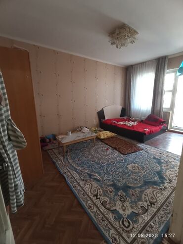 как купить квартиру в бишкеке: 1 бөлмө, 35 кв. м, 105-серия, 8 кабат, Эски ремонт