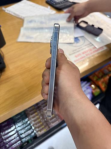 phone 11: IPhone 16 Pro, Б/у, 128 ГБ, White Titanium, Зарядное устройство, Защитное стекло, Кабель, 92 % — 5