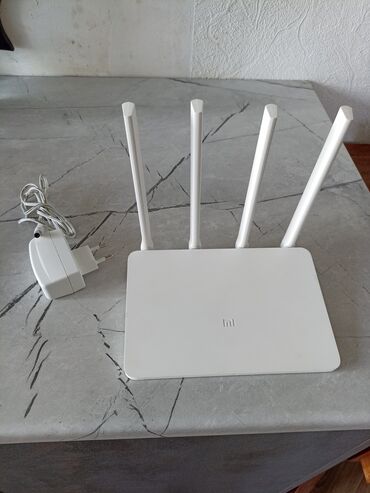azercell wifi router: MI,роутер в хорошем состоянии работает без упречно