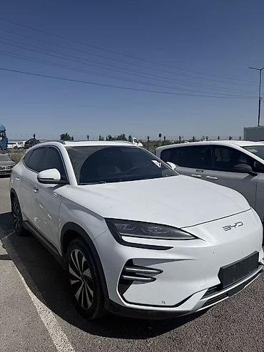 электромобиль дешевый: BYD Song Plus: 2024 г., 0.1 л, Автомат, Электромобиль, Внедорожник — 3
