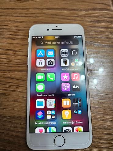 Apple iPhone: Apple iPhone 7 – 32 GB -90% Bh sim free icloud free - Model: iPhone — 4
