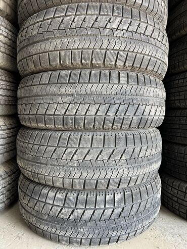 уплотнитель капота: Шины 225 / 60 / R 17, Зима, Б/у, Комплект, Япония, Bridgestone