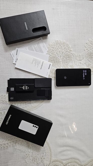 Samsung: Samsung Galaxy S23, 256 GB, rəng - Ağ, Simsiz şarj — 8