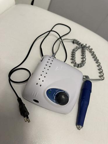 Manikür və pedikür üçün elektrik frez aparatı Kompakt ölçülü