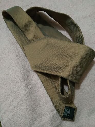 Košulje: Kravata 
Hugu Boss — 3