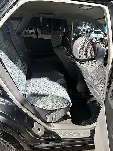 Mazda: Mazda 323: 2001 г., 1.6 л, Механика, Бензин, Седан — 11