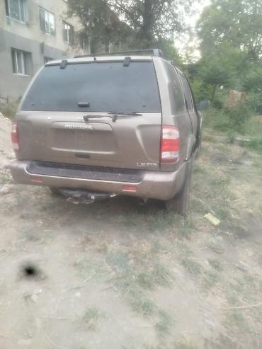 разбор: Nissan Pathfinder: 2001 г. — 2