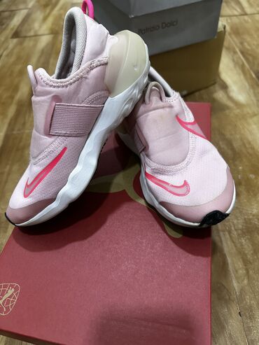 молнии для спорт костюм: Кроссовка Nike оригинал 🇺🇸очень комфортны и удобные ножкам