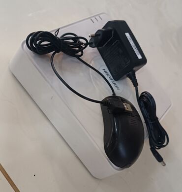 Videomüşahidə: Hikvision rəqəmsal video yazıcısı (DVR) təhlükəsizlik kameralarından