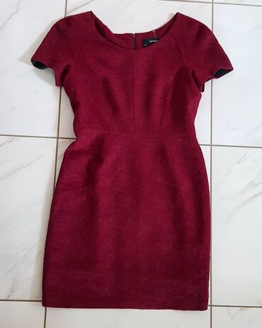 legend haljine 2022: M (EU 38), color - Burgundy, Cocktail, Short sleeves