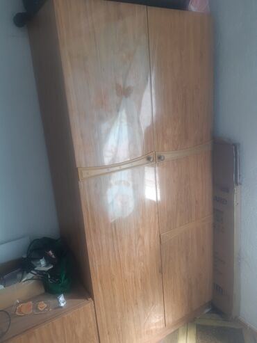 шкаф для посуды бу: Кийим салуучу шкаф, Колдонулган, Түз, ЛДСП