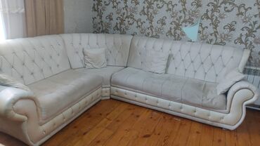 kunc divan satiram: Künc divan