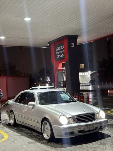 18 amg disk teker satilir: İşlənmiş Disk təkər AMG 235 / 40 / R 18, 5 Boltlu